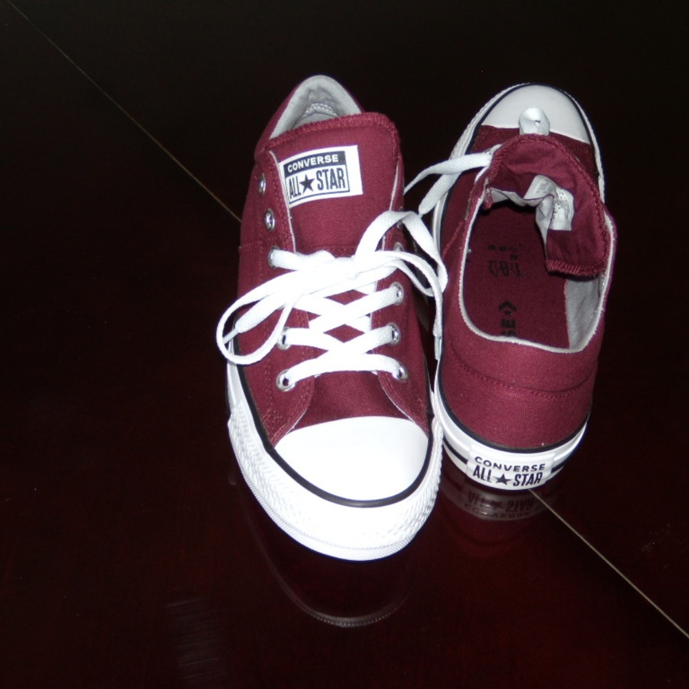 Converse Women's Chuck Taylor All Star Sneakers